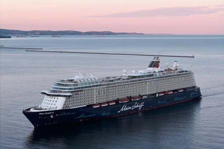 Trieste palcoscenico d'eccezione: TUI Cruises inaugura il 20 giugno la Mein Schiff Flow
